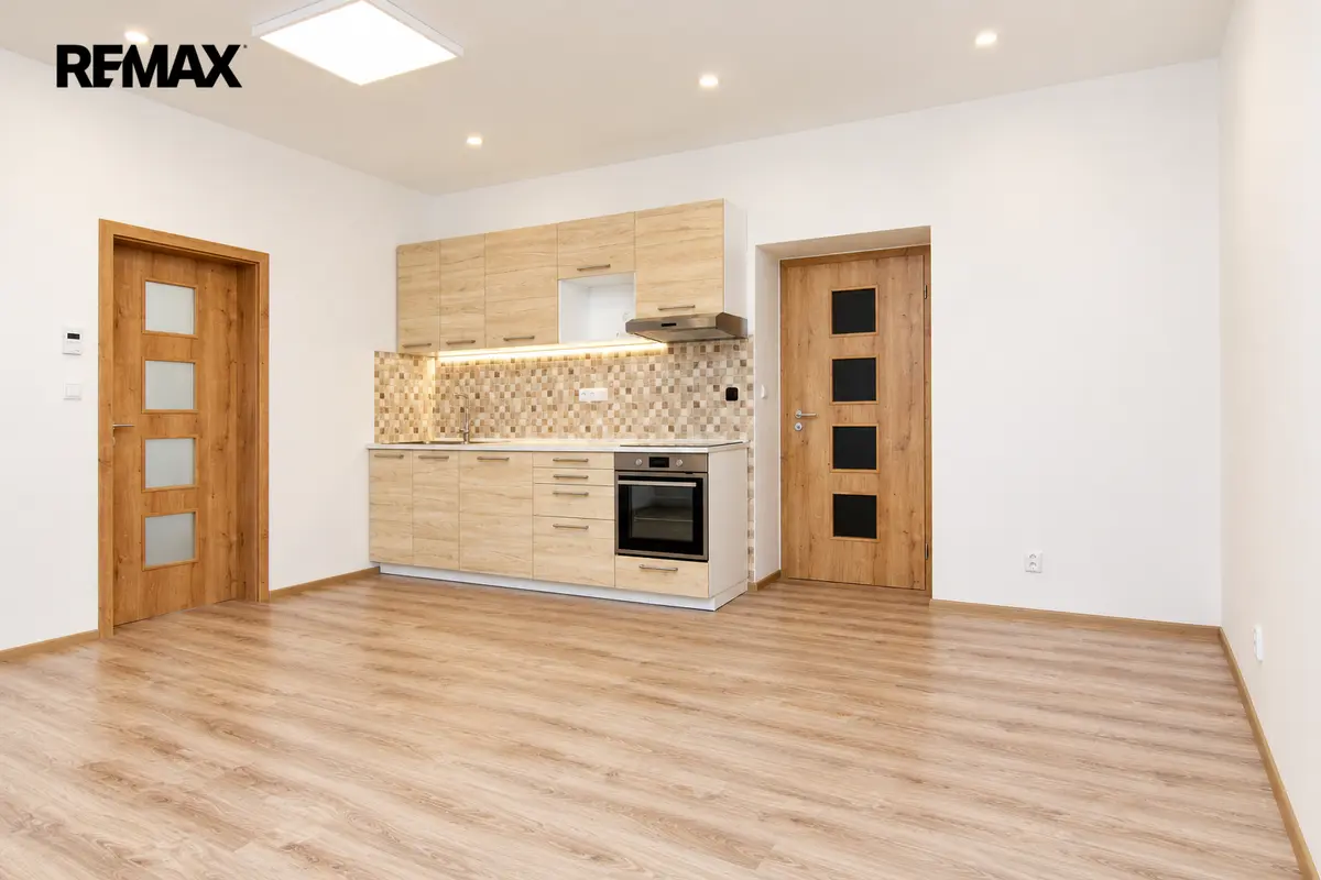 Pronájem bytu 2+kk 52 m², Jiřího z Poděbrad · Vnitřní Město · Kutná Hora