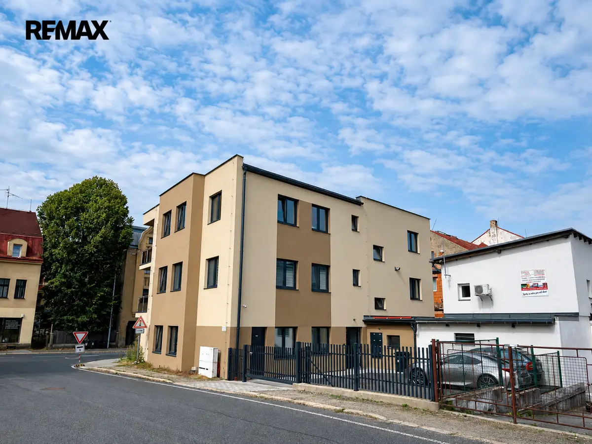 Pronájem bytu 1+kk 32 m², Pražská · Vrkoslavice · Jablonec nad Nisou