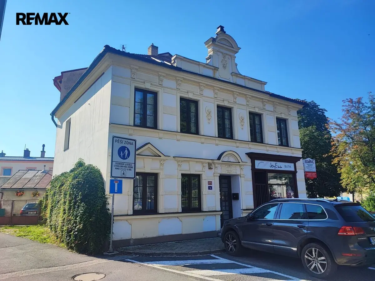 Prodej domu 220 m², nám. Svobody · Jeseník