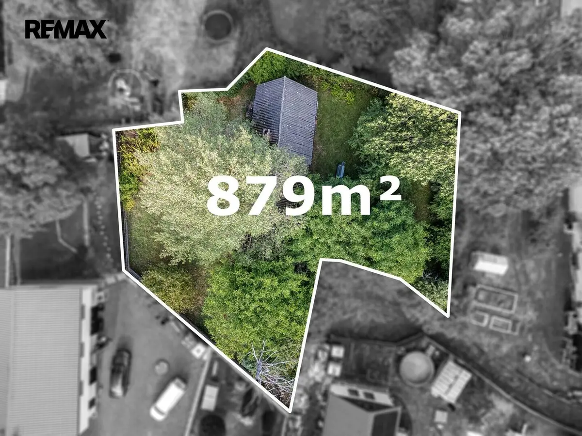 Prodej pozemku 879 m², Sádek · okres Příbram