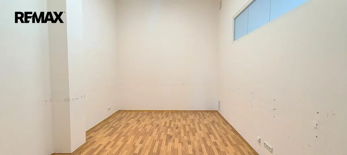Pronájem komerčního prostoru 19 m², Horňátecká · Kobylisy