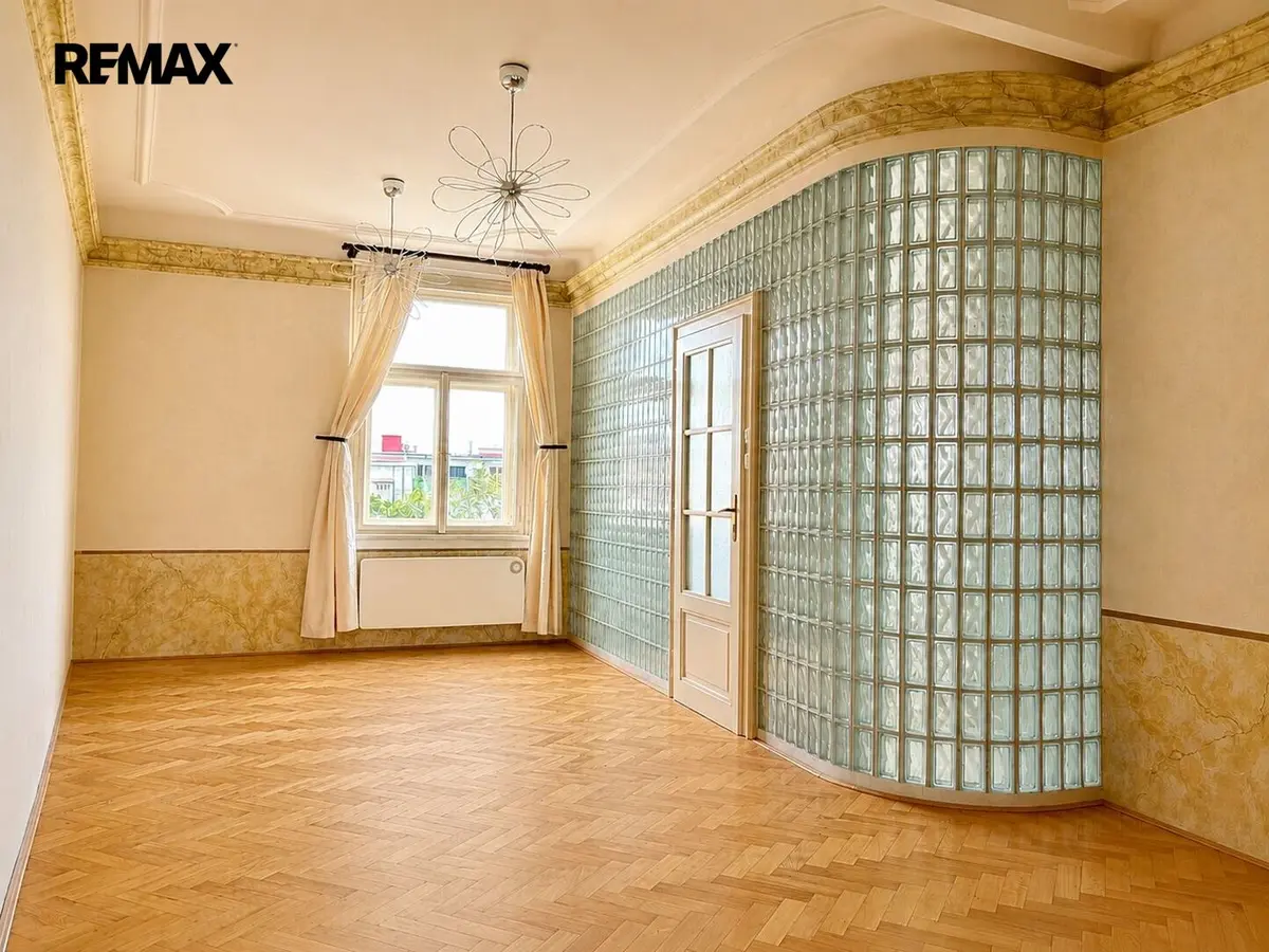 Prodej bytu 3+1 130 m², Vinohradská · Vinohrady