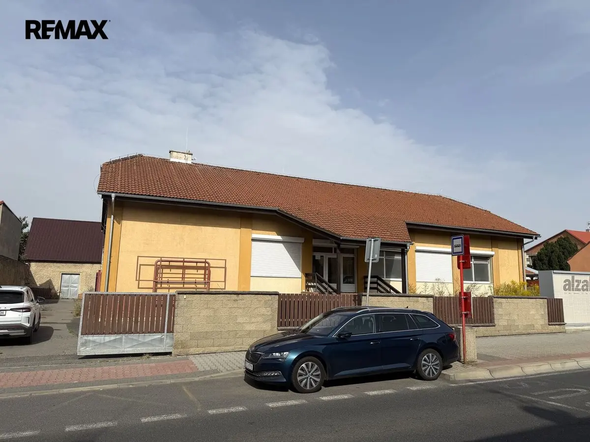 Pronájem komerčního prostoru 335 m², Doberská · Rozdělov · Kladno