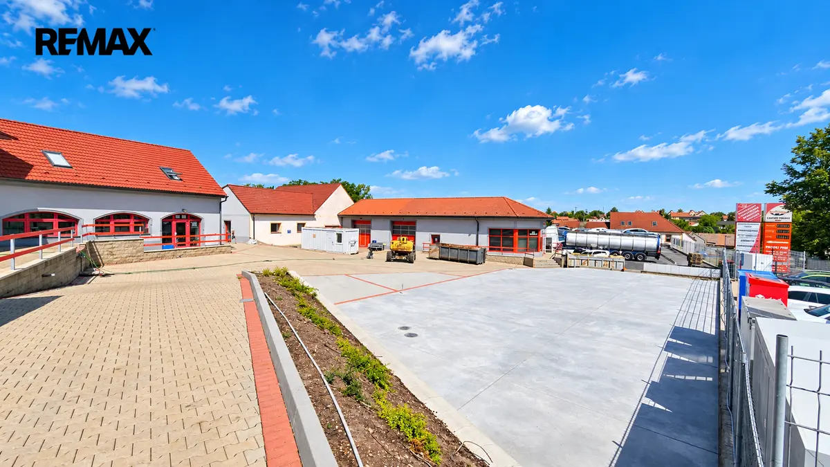 Pronájem komerčního prostoru 170 m², 9. května · Podlusky · Roudnice nad Labem