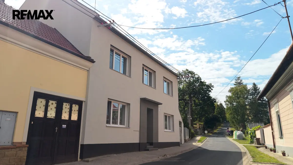 Prodej domu 230 m², Zámecká · Koryčany