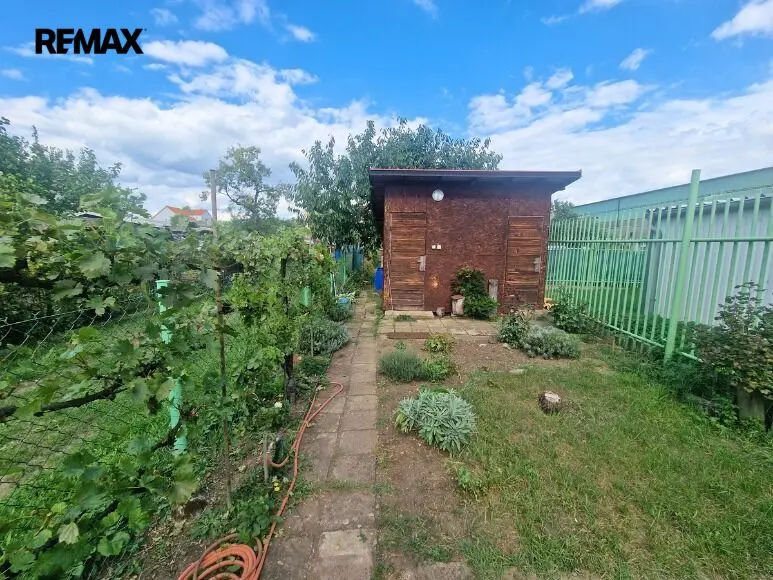 Prodej pozemku 250 m², Chomutov – část obce Chomutov I