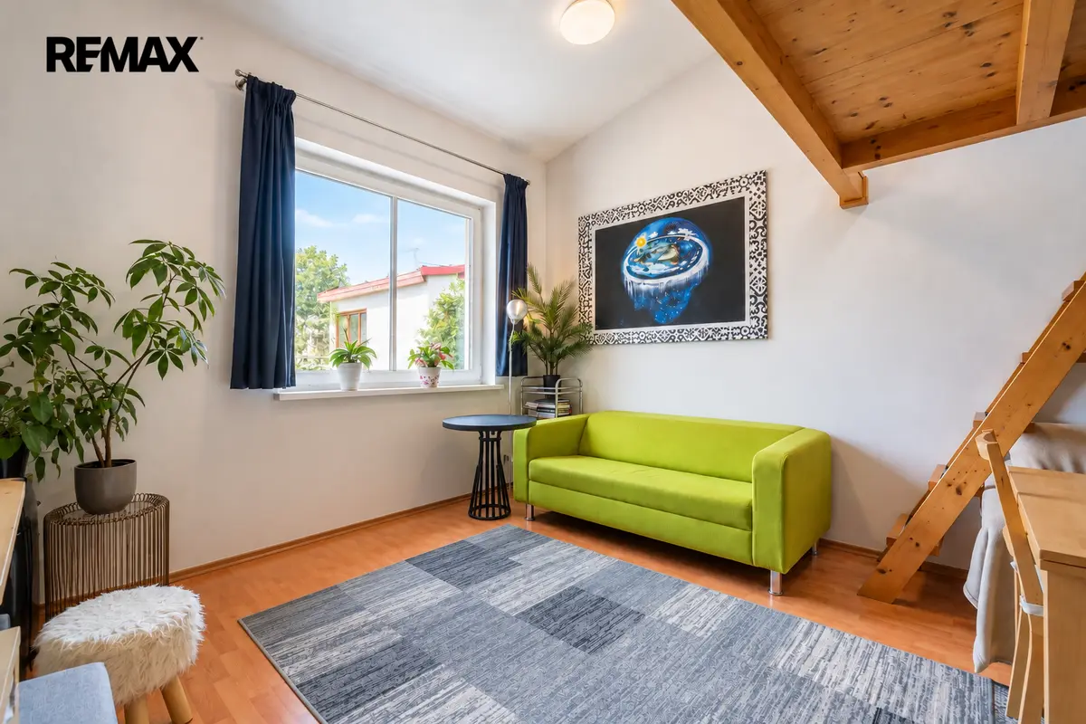 Prodej bytu 2+kk 45 m², Jateční · Holešovice
