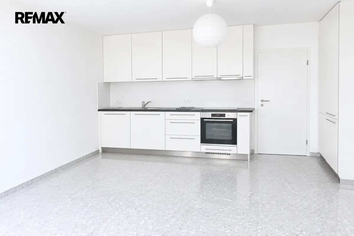 Pronájem bytu 1+kk 35 m², Zlatá · Kolín