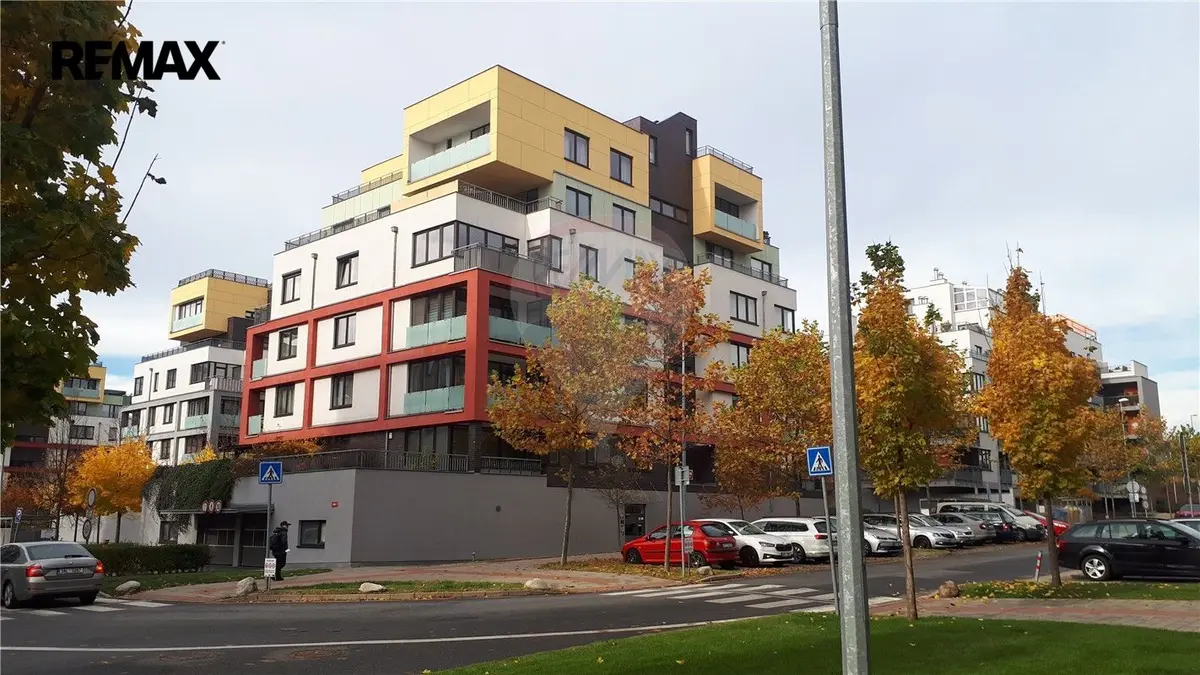 Pronájem bytu 1+kk 43 m², Stodůlky