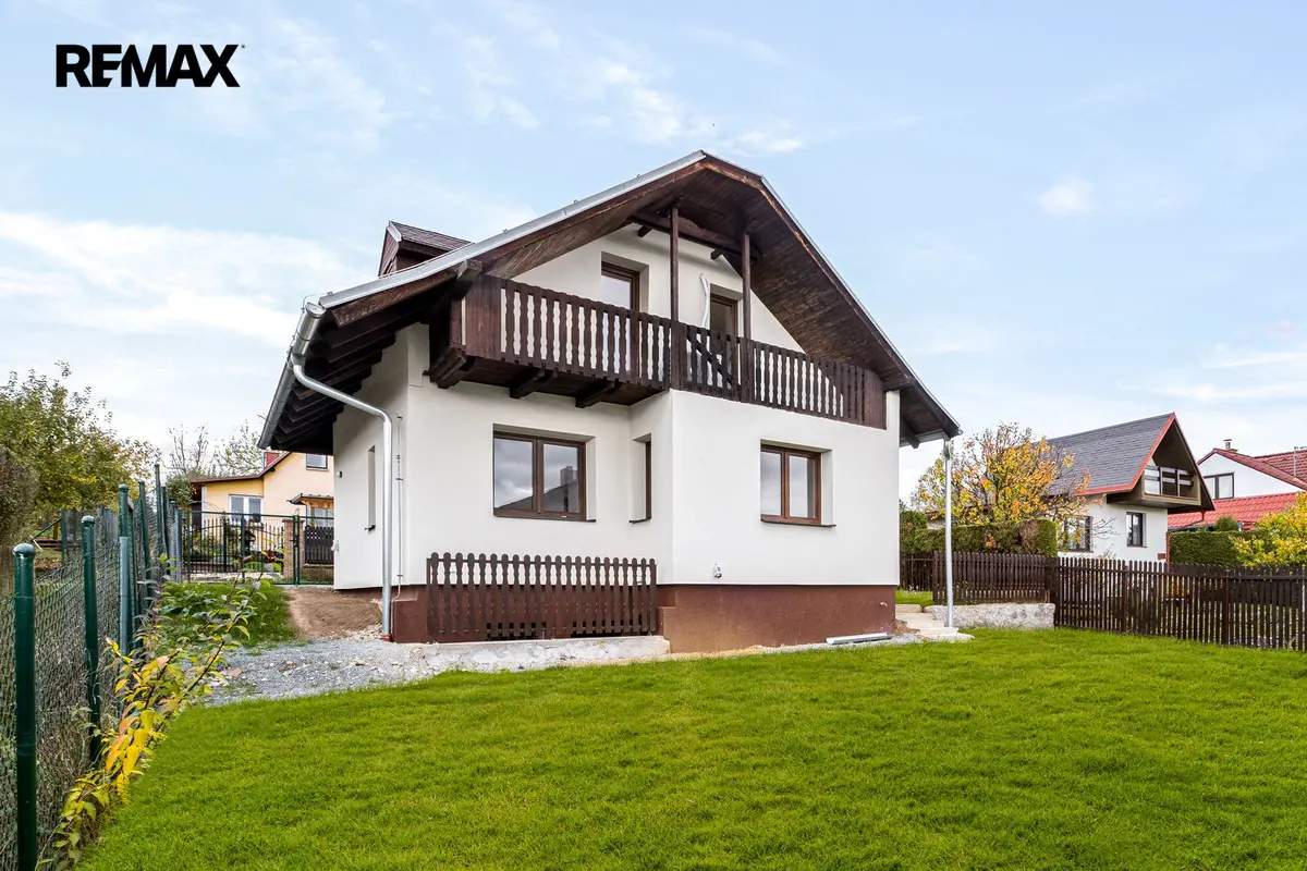 Pronájem domu 120 m², Velká Chuchle