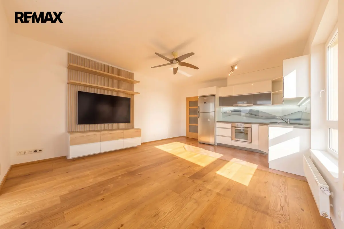 Prodej bytu 2+kk 64 m², K Netlukám · Uhříněves