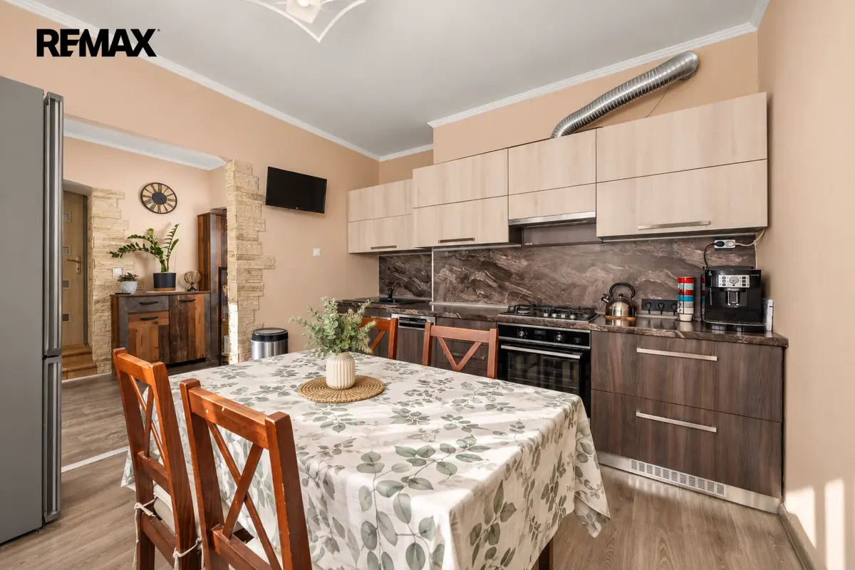 Prodej bytu 2+1 54 m², Kněžskodvorská · České Budějovice 3 · České Budějovice