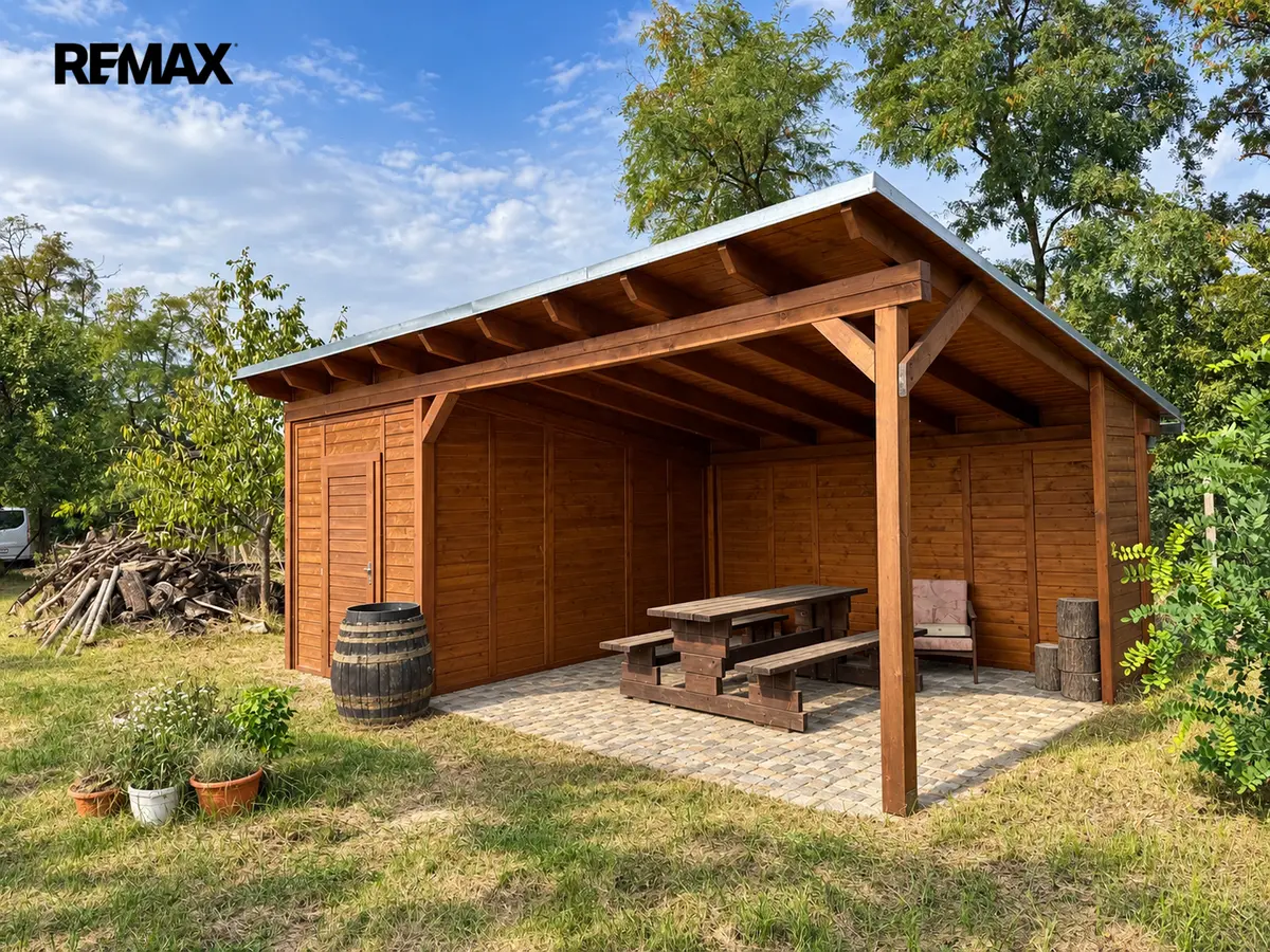 Prodej pozemku 1171 m², Valtice · okres Břeclav