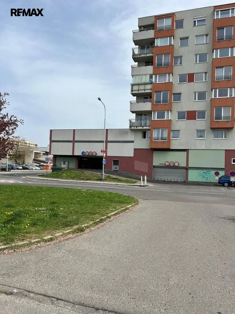 Prodej garáže 5623 m², Chodov