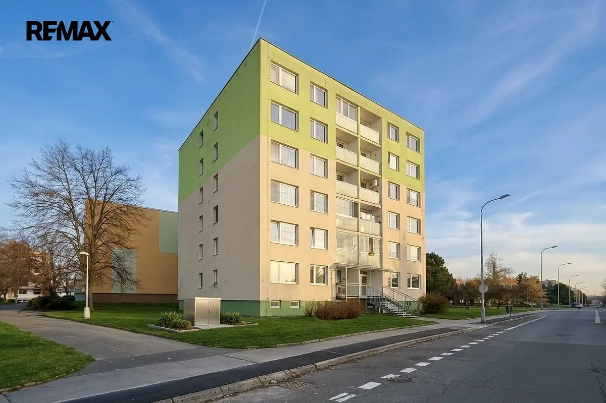 Prodej bytu 3+kk 64 m², Manželů Dostálových · Kyje