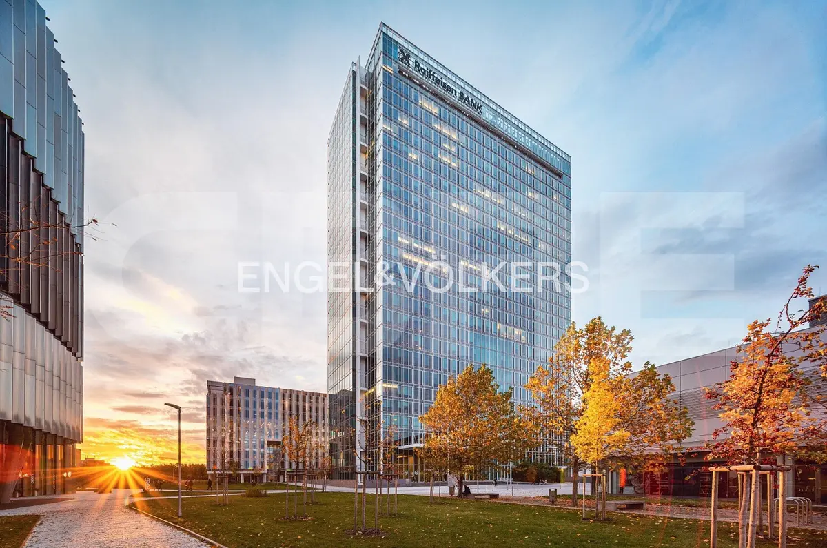 Pronájem komerčního prostoru 145 m², Hvězdova · Nusle