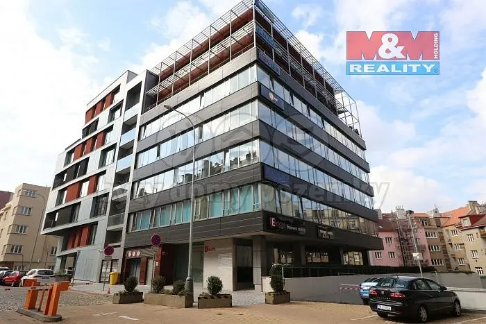 Pronájem komerčního prostoru 373 m², Kischova · Nusle