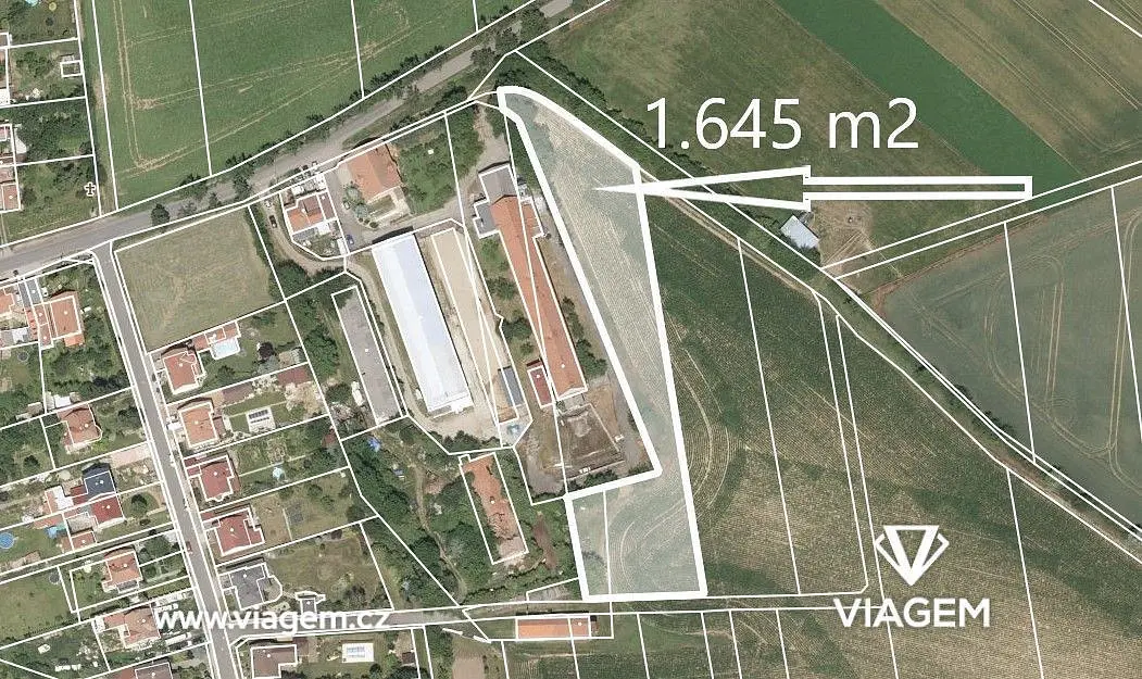 Prodej pozemku 1644 m², Seloutky · okres Prostějov