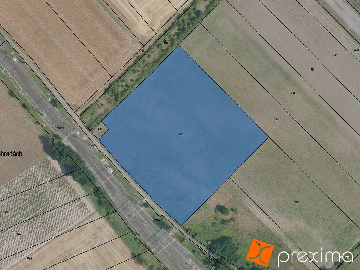 Prodej pozemku 837 m², Křenek · okres Praha-východ