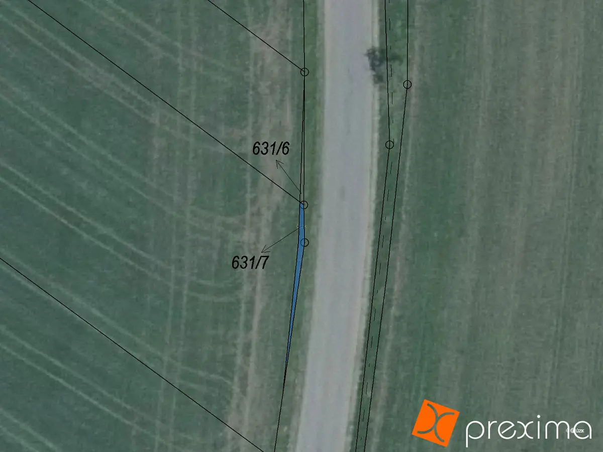 Prodej pozemku 10 m², Nezdenice · okres Uherské Hradiště