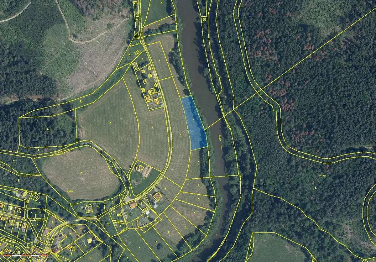 Prodej pozemku 3578 m², Sázava - Čeřenice · okres Benešov