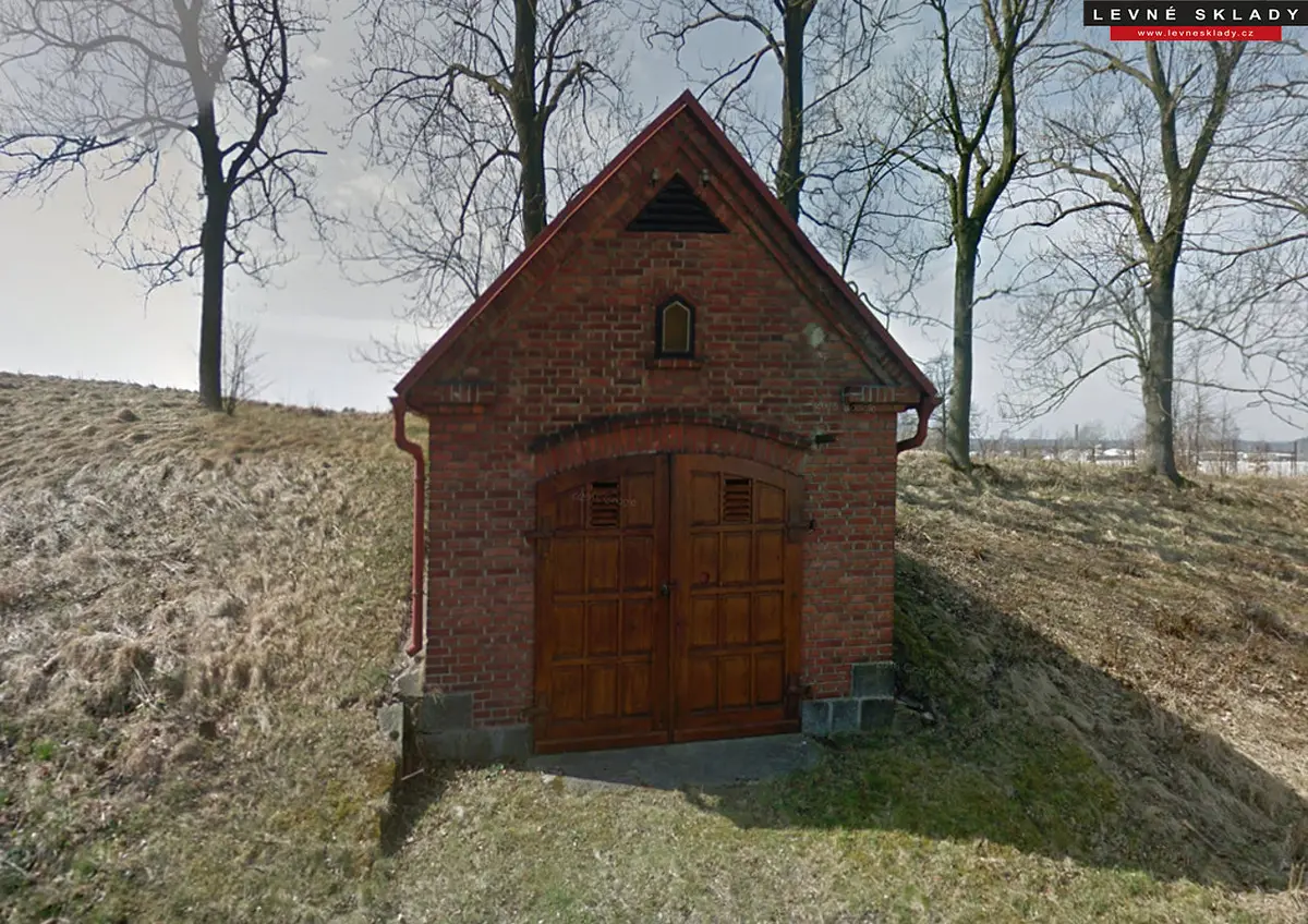Pronájem bytu 1+kk 1 m², Šumná u Litvínova · Litvínov