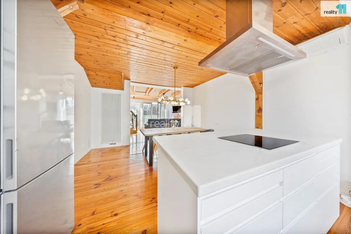 Prodej bytu 6+kk 177 m², Matice školské · České Budějovice 7 · České Budějovice