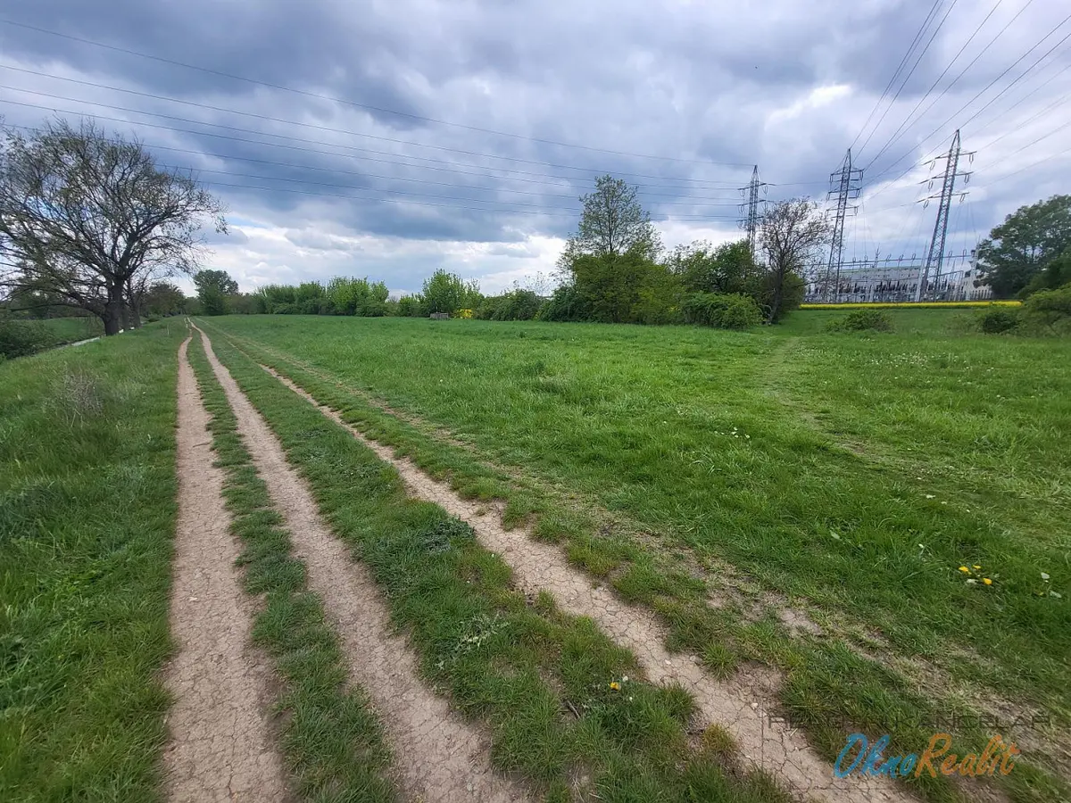 Prodej pozemku 2784 m², Komárov · Brno