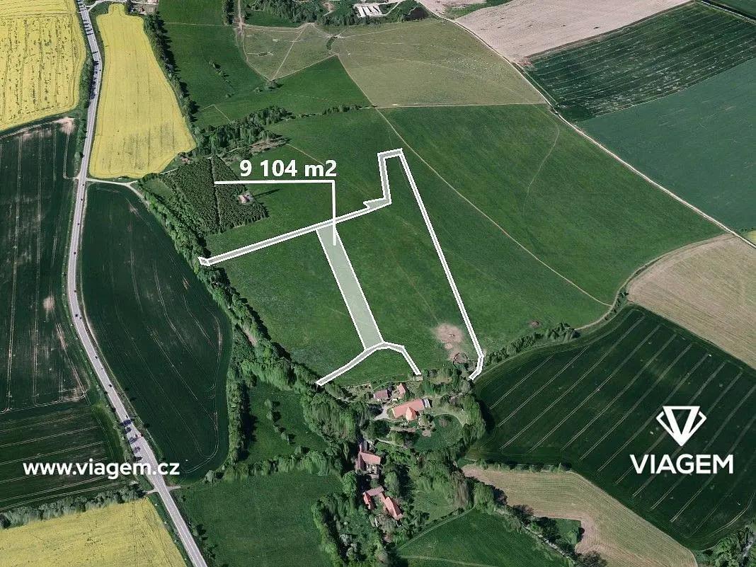 Prodej pozemku 2029 m², Miličín · okres Benešov
