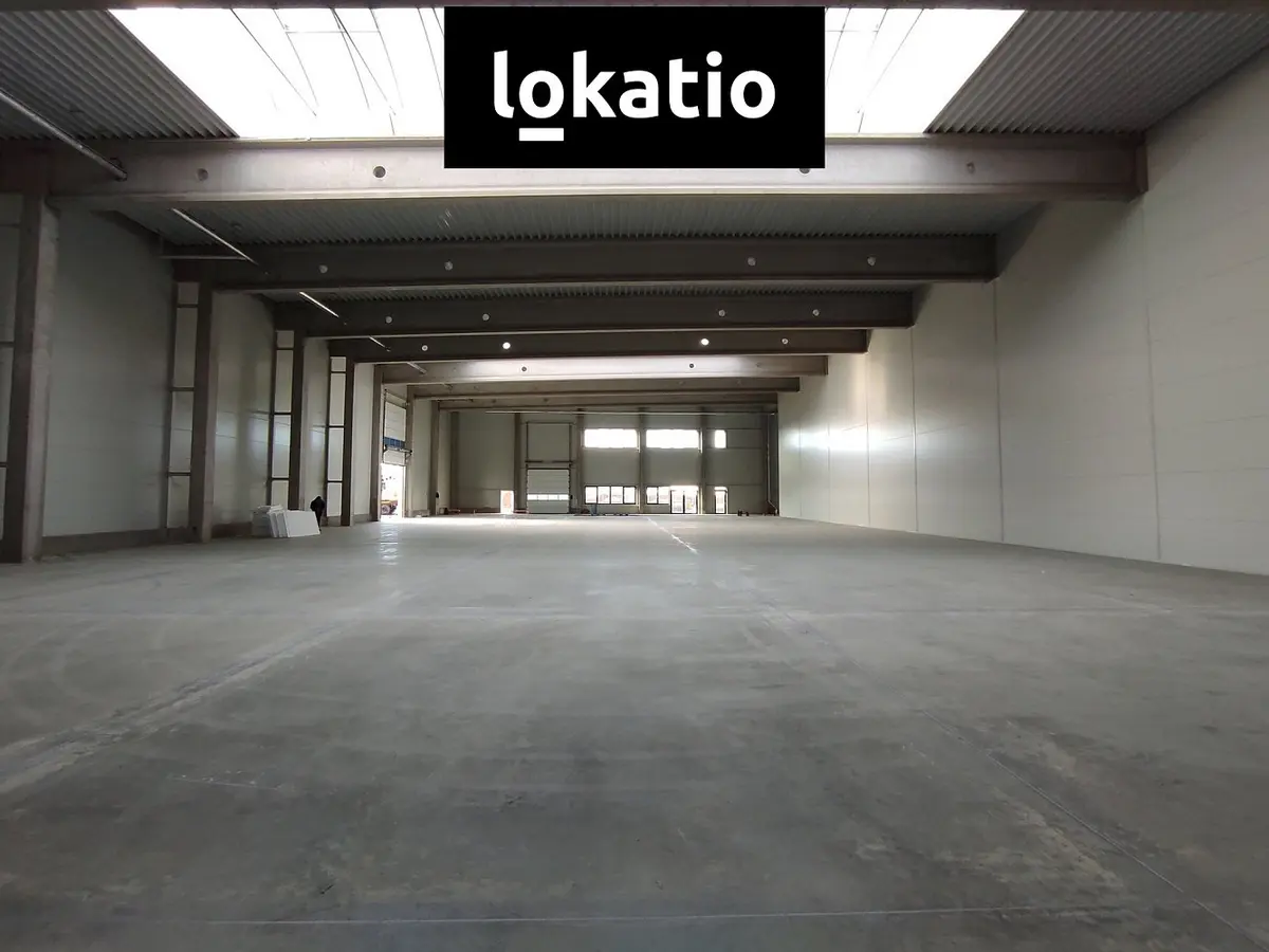 Pronájem komerčního prostoru 1800 m², Kralupy nad Vltavou