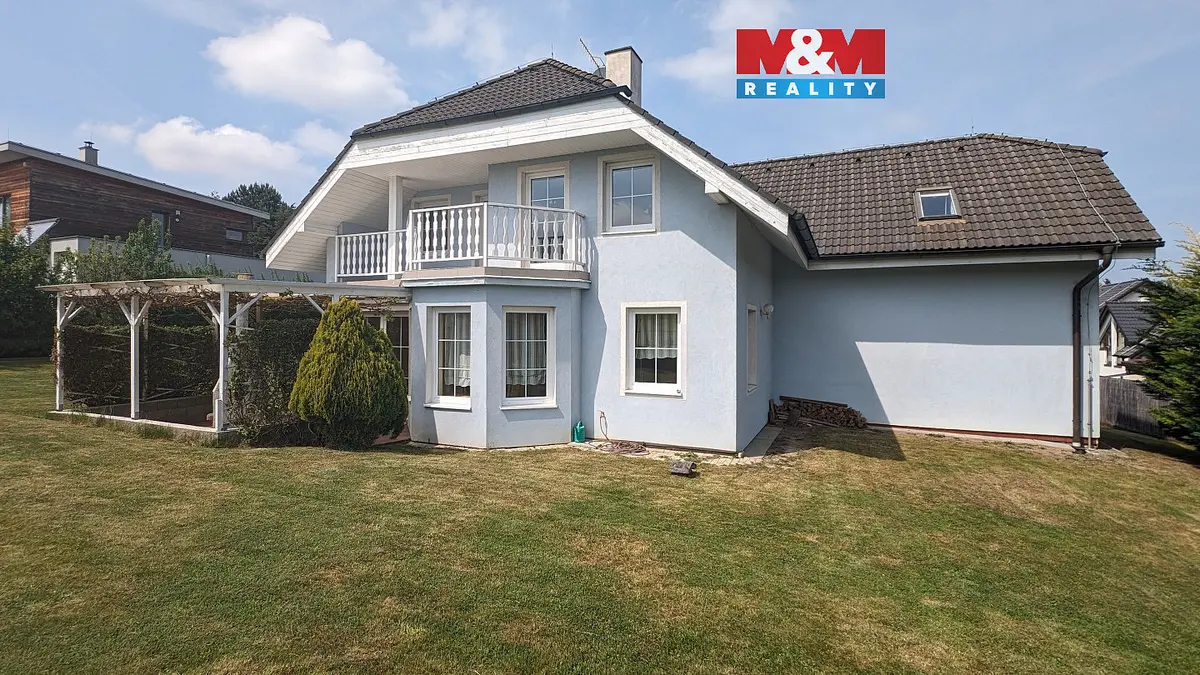 Prodej domu 200 m², Vilová · Panenské Břežany