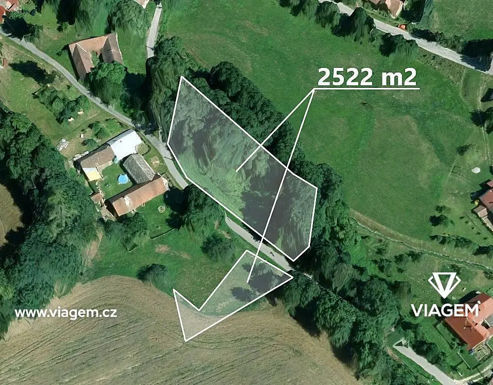 Prodej pozemku 1513 m², Horní Radouň · okres Jindřichův Hradec