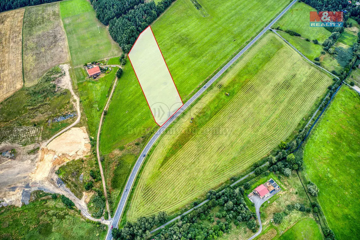 Prodej pozemku 925 m², Líně · okres Plzeň-sever