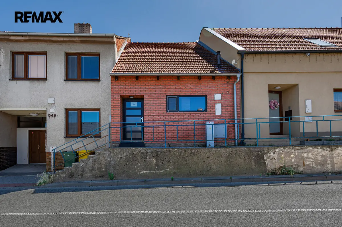 Prodej domu 95 m², Komenského · Blučina