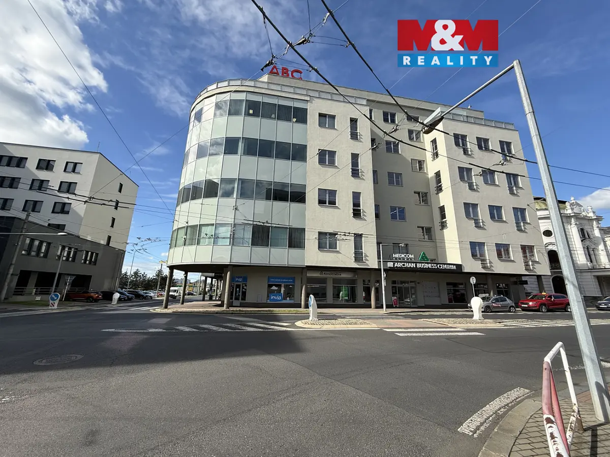 Pronájem komerčního prostoru 100 m², Masarykova · Klíše · Ústí nad Labem
