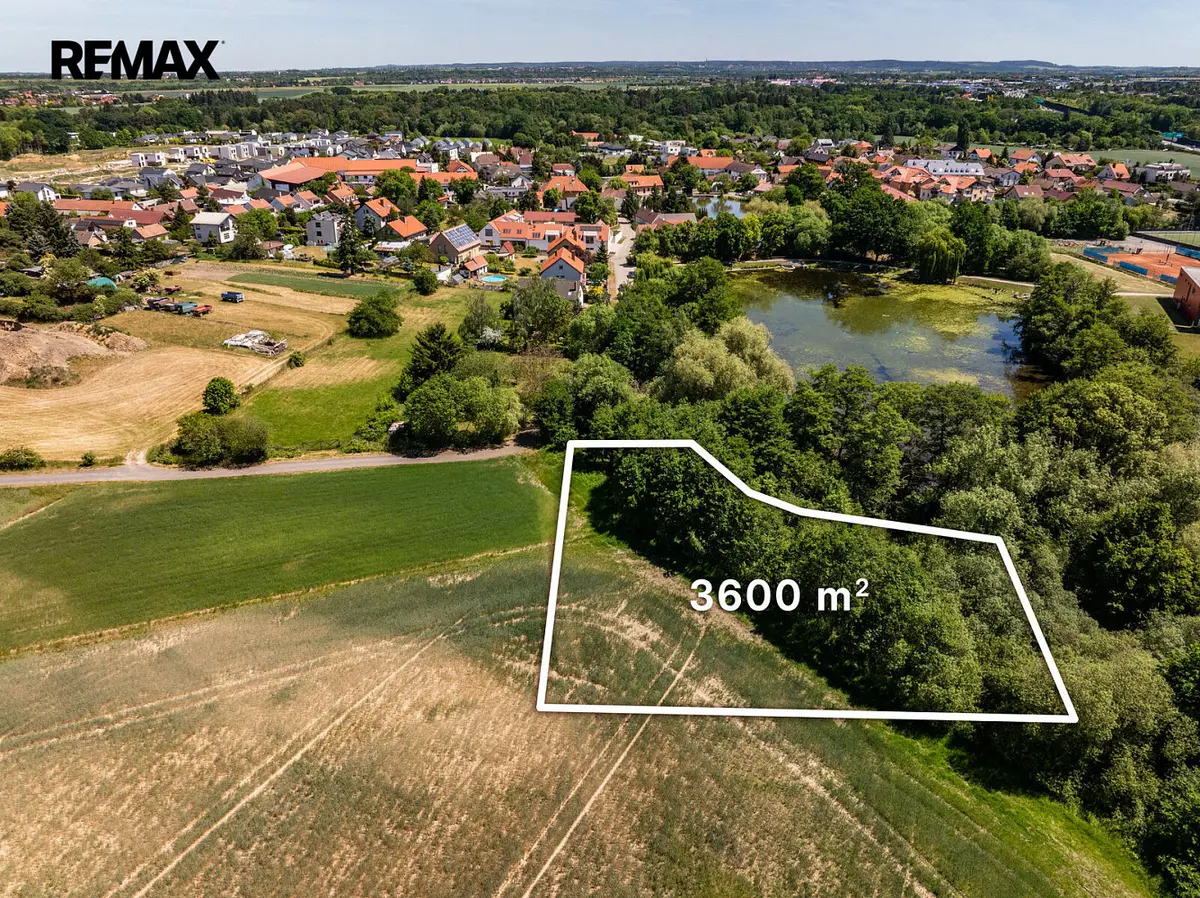 Prodej pozemku 600 m², Praha 4