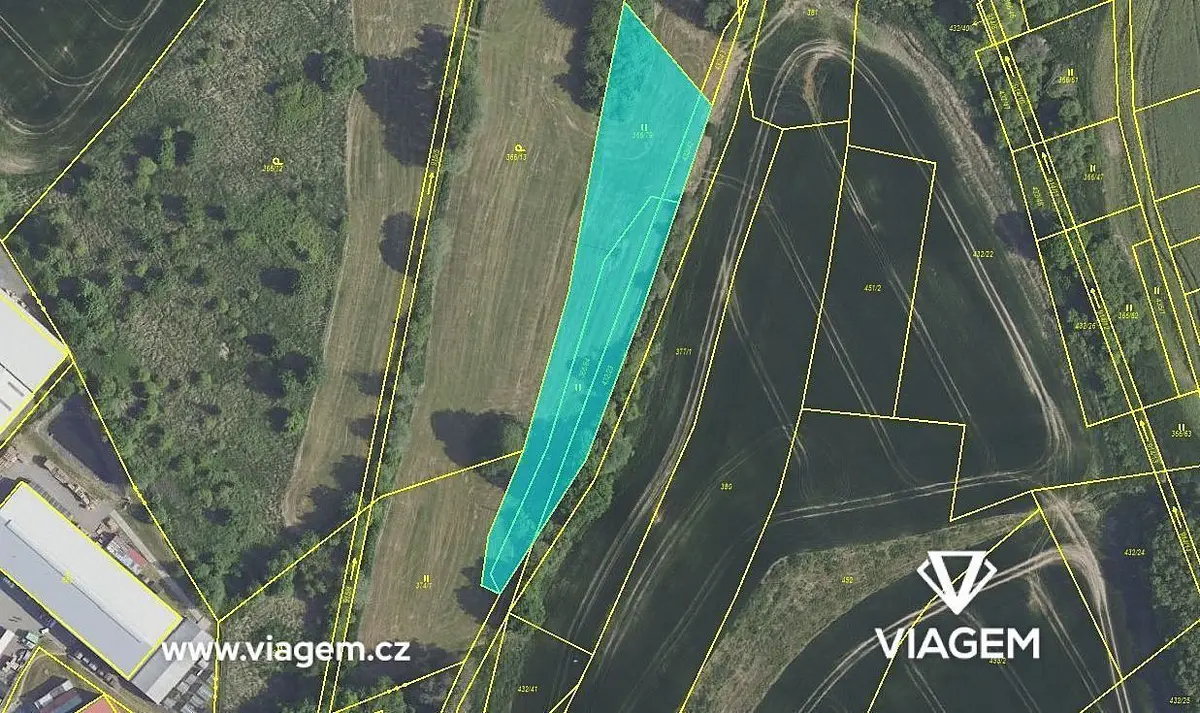 Prodej pozemku 866 m², Radějovice · okres Praha-východ