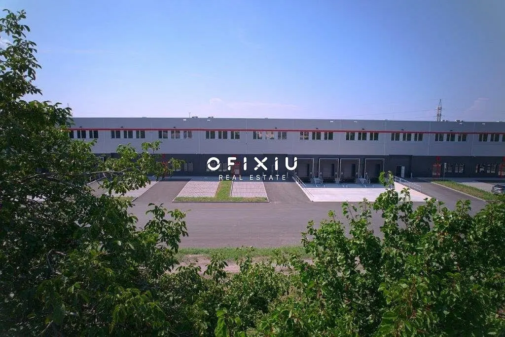 Pronájem komerčního prostoru 800 m², Mikulov na Moravě · Mikulov