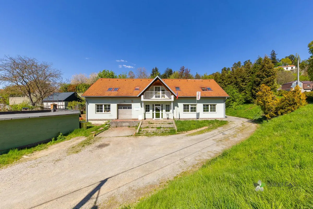 Prodej komerčního prostoru 150 m², Vranov u Brna · Vranov