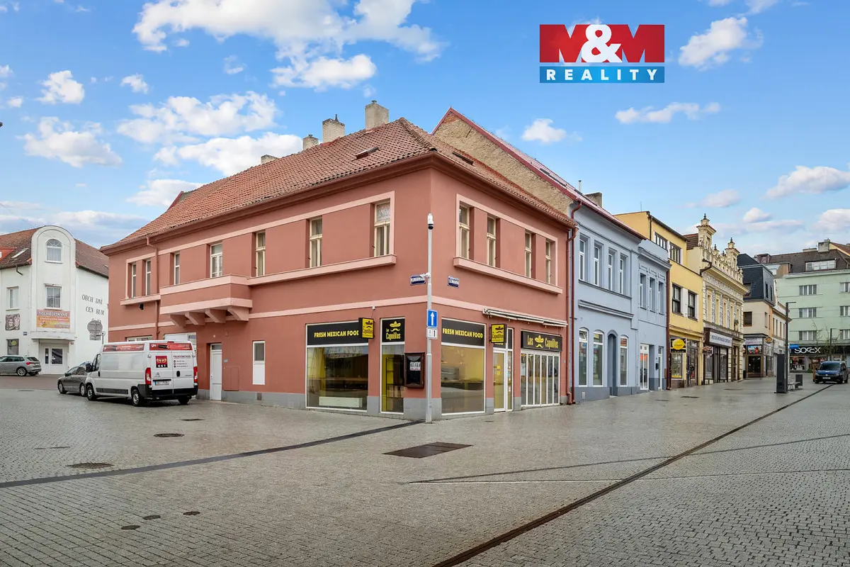 Prodej komerčního prostoru 453 m², Kladno