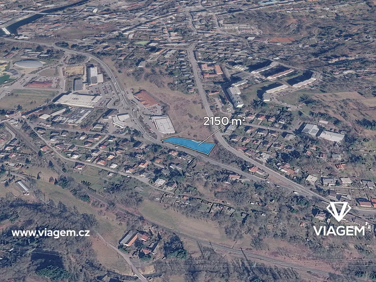 Prodej pozemku 1075 m², Turnov · okres Semily