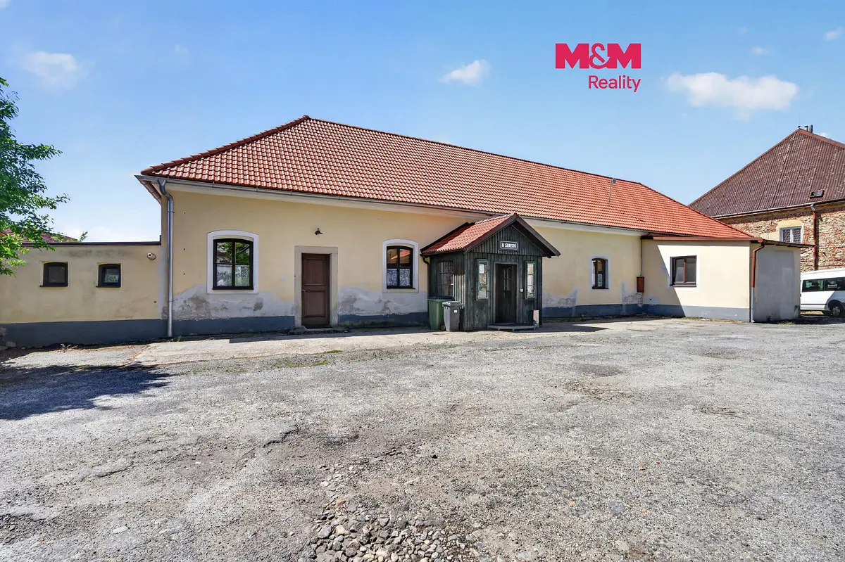 Prodej domu 879 m², Tyršova · Studená