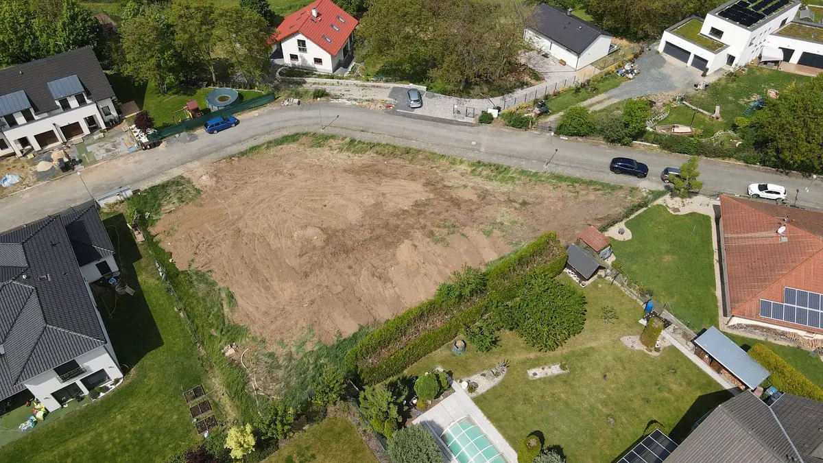 Prodej pozemku 554 m², Nad Pivovarem · Škvorec