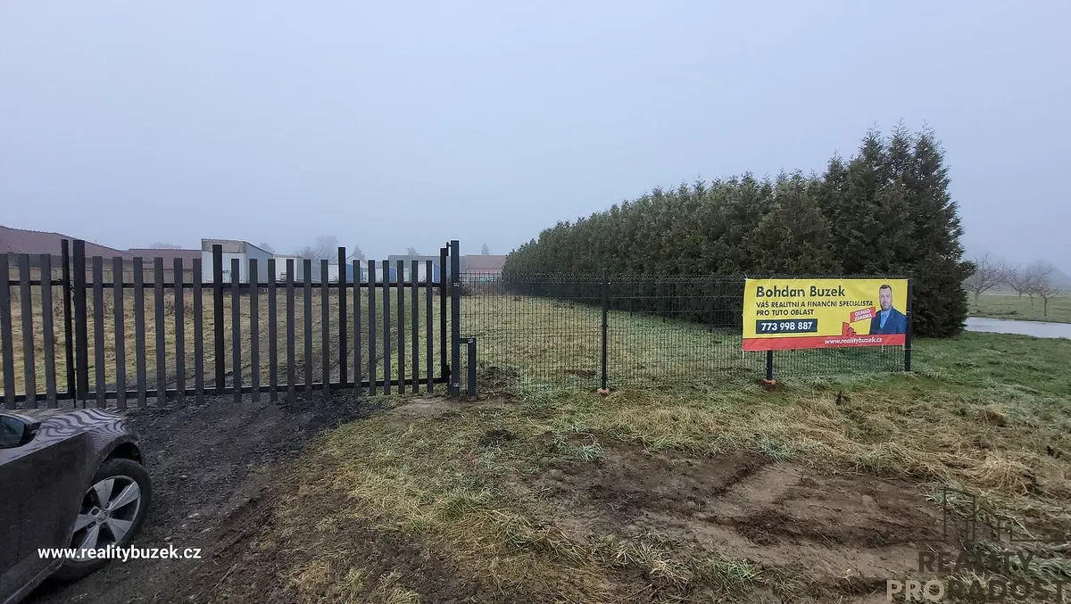 Pronájem pozemku 546 m², Uničov · okres Olomouc