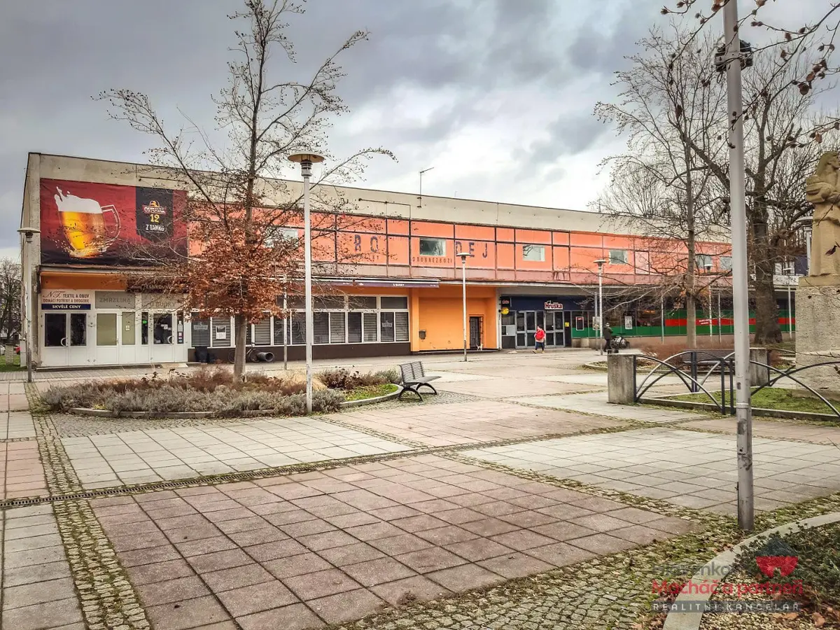 Pronájem komerčního prostoru 1120 m², Nový Bohumín · Bohumín