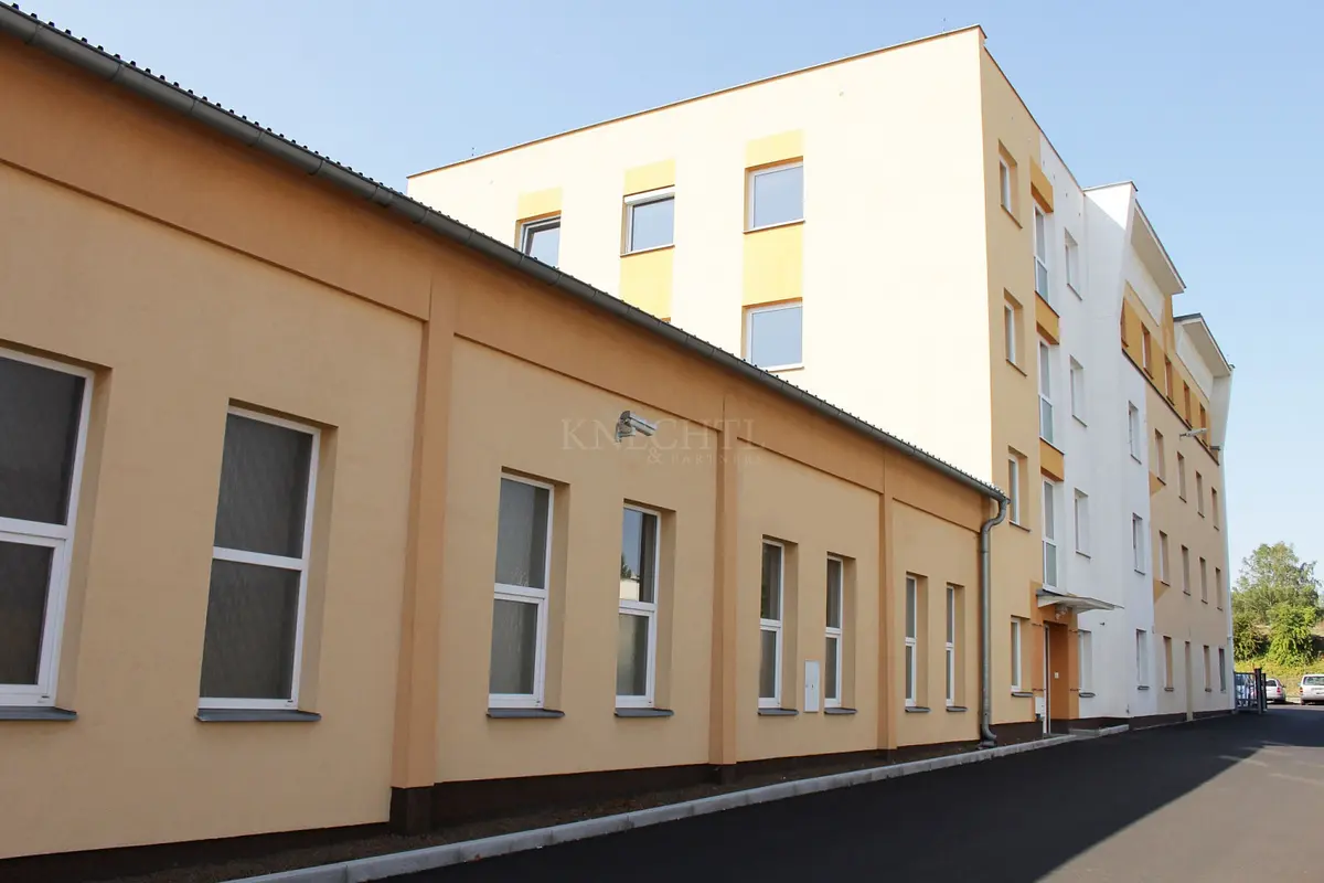 Pronájem komerčního prostoru 16 m², Karlovy Vary