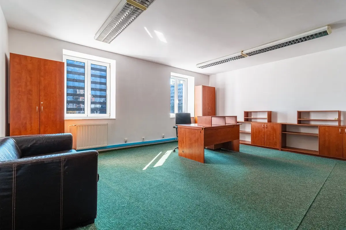 Pronájem komerčního prostoru 124 m², Jemnická · Michle