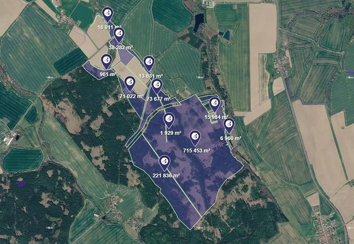 Prodej pozemku 17535 m², Golčův Jeníkov · okres Havlíčkův Brod