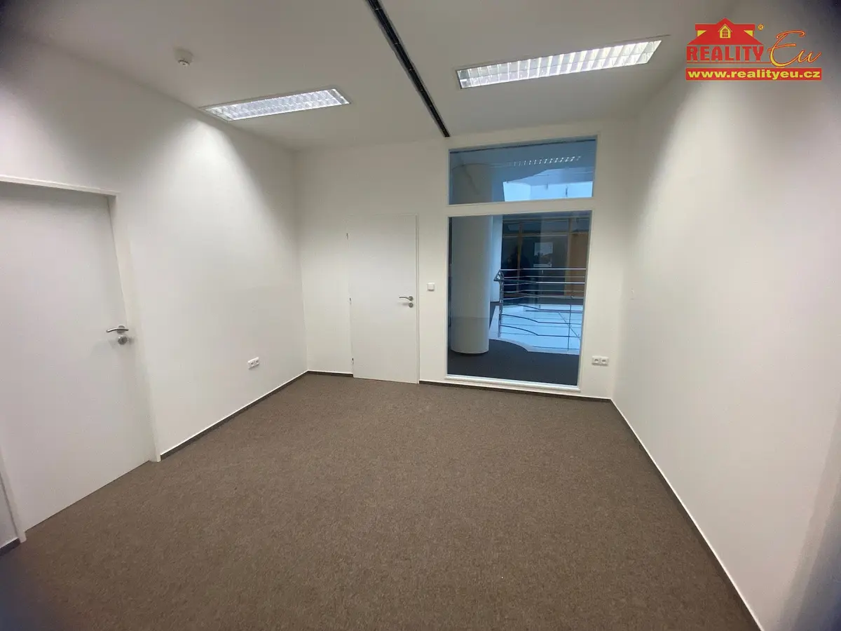 Pronájem komerčního prostoru 16 m², Komenského · Nové Město nad Metují