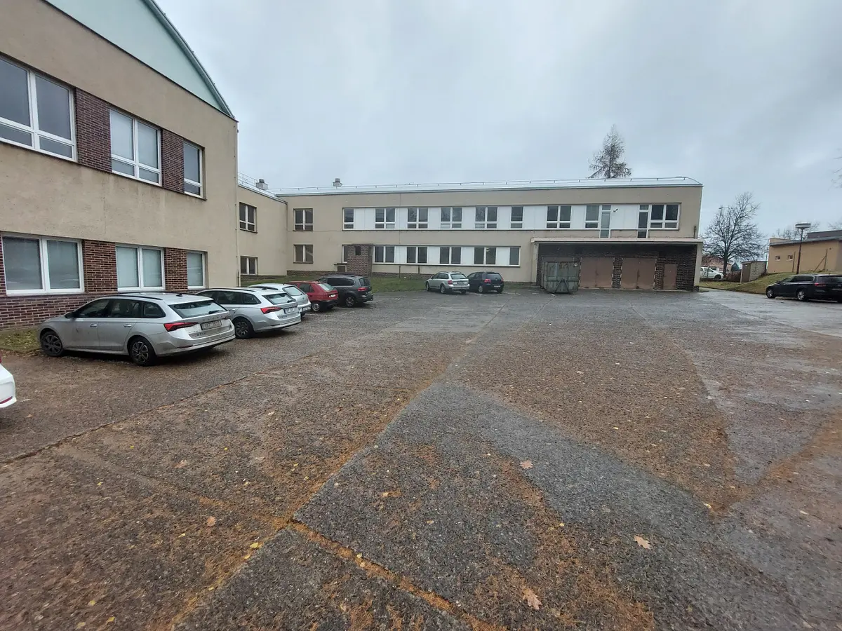 Pronájem komerčního prostoru 175 m², Třebíč
